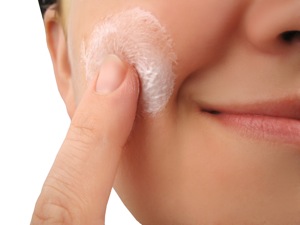 face_moisturizer.jpg